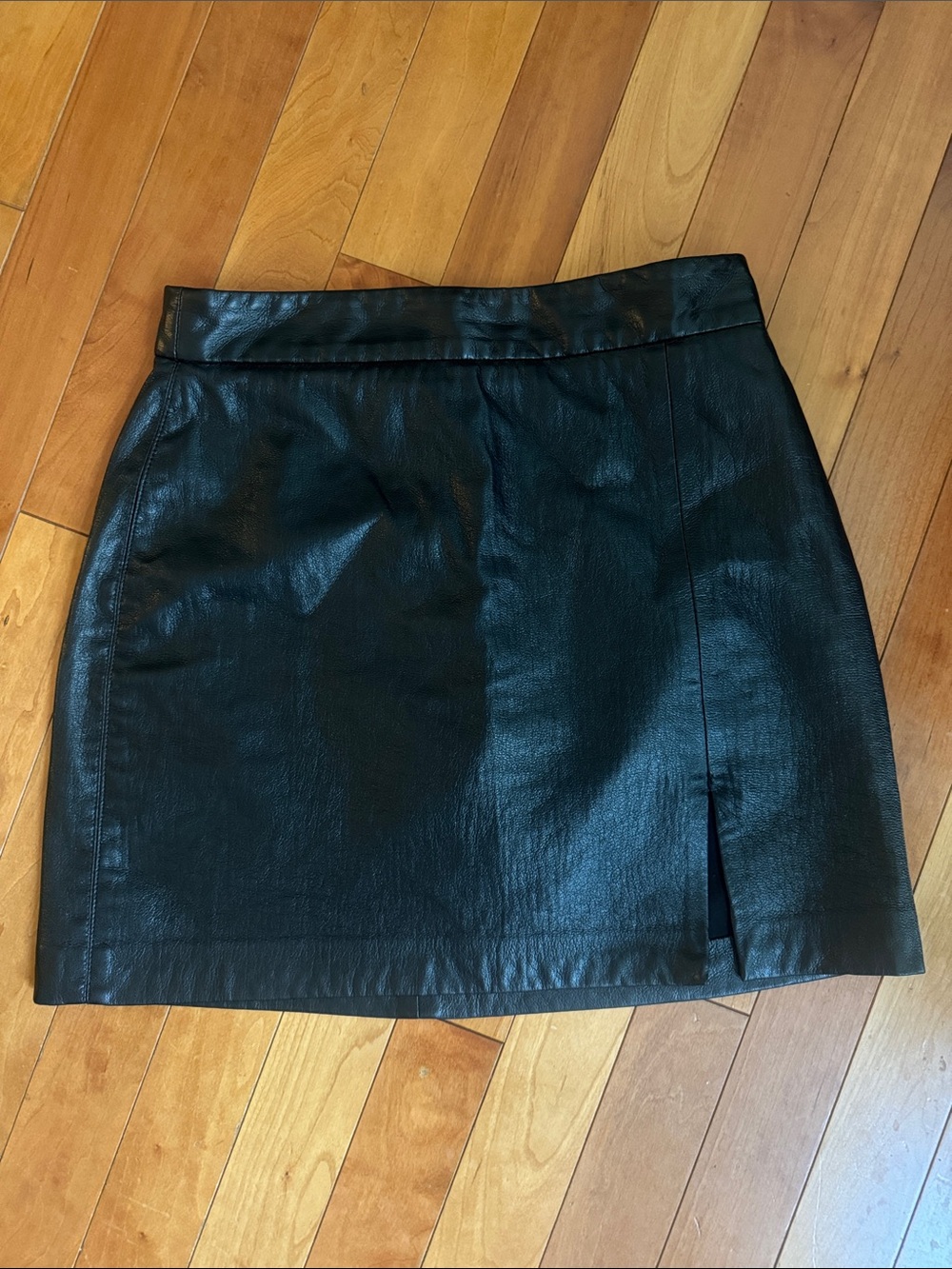 Wilfred Patio Black Vegan Leather Mini Skirt